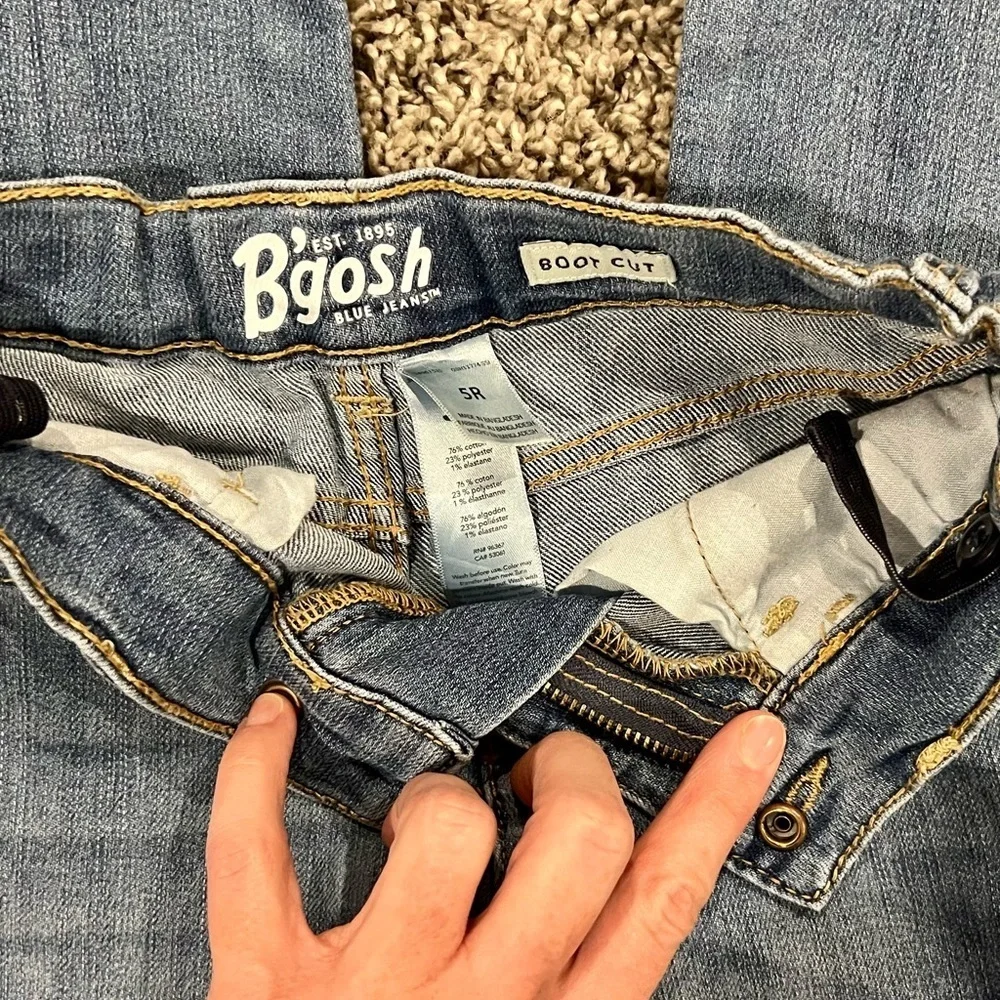 OshKosh size 5 little girls bootcut jeans